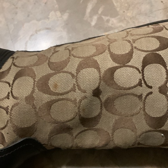 Coach vintage women brown and Tan Signature Pattern Boots Sz 7. Good condition. - Picture 8 of 11